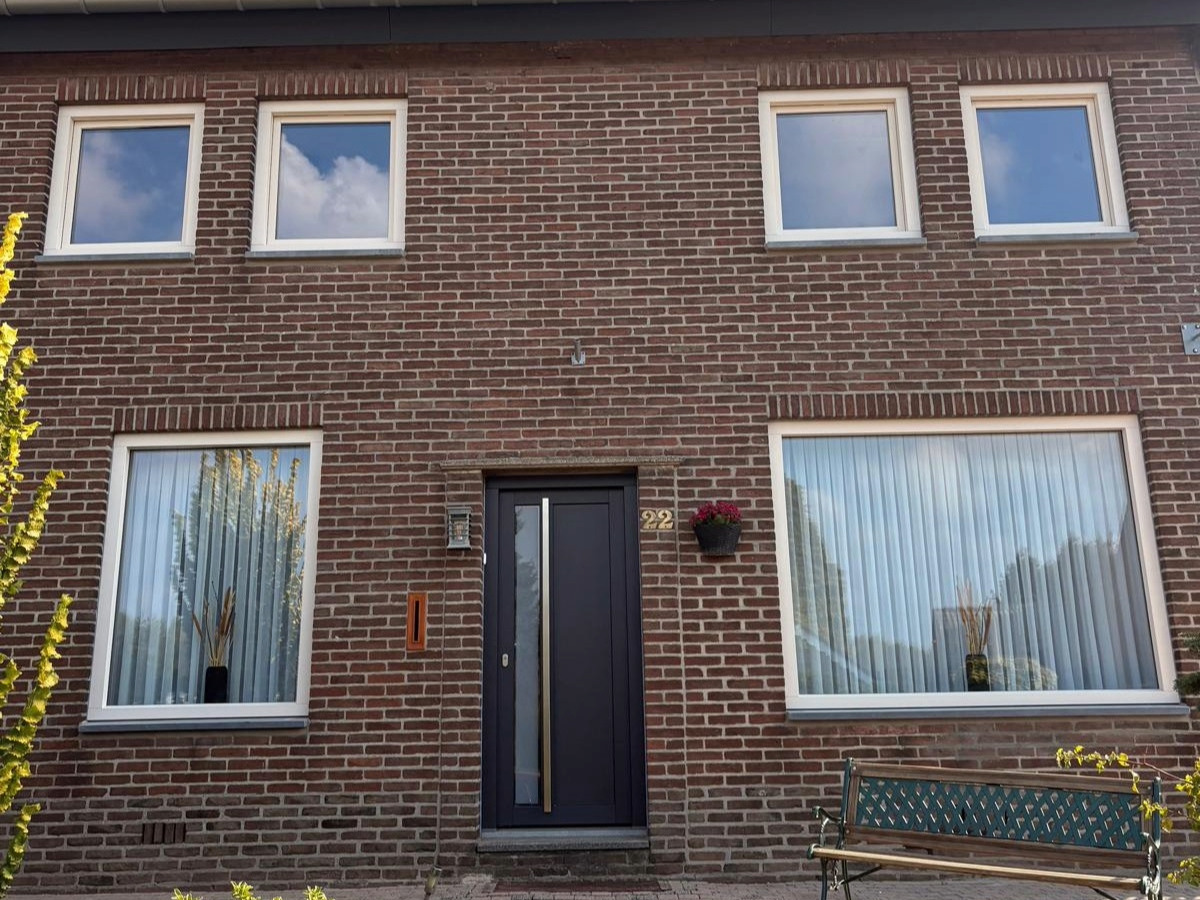 Kunststof kozijnen ijzeren